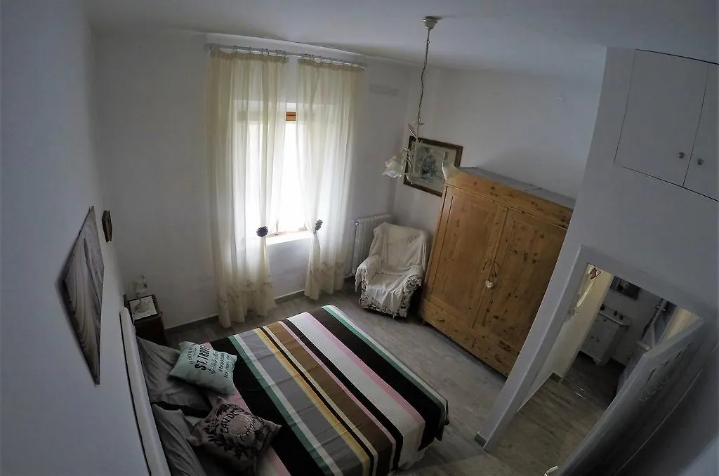Apartamento Think Green Vico dʼElsa Italia